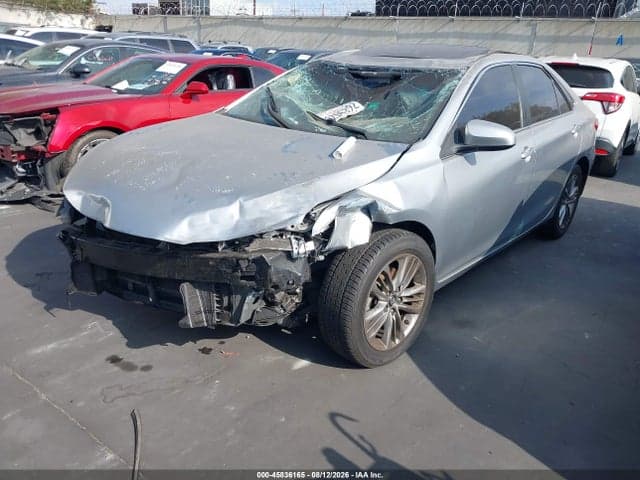 2017 TOYOTA CAMRY SE 2