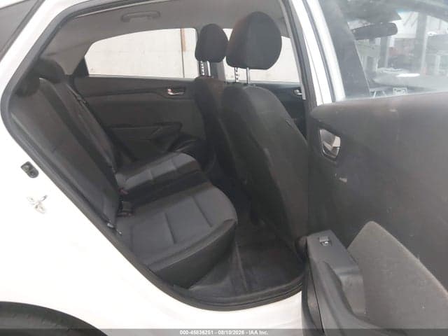 2018 HYUNDAI ACCENT SE 8