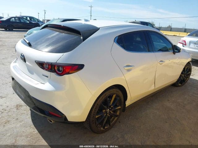 2023 MAZDA MAZDA3 2.5 S PREMIUM 4