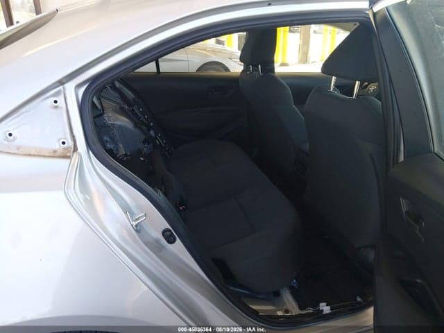 2022 TOYOTA COROLLA LE 8