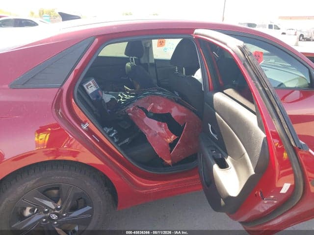 2023 HYUNDAI ELANTRA SEL 8