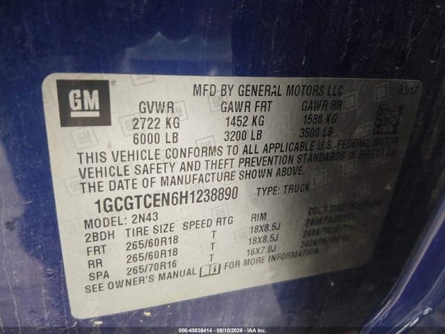 2017 CHEVROLET COLORADO 4WD LT 2