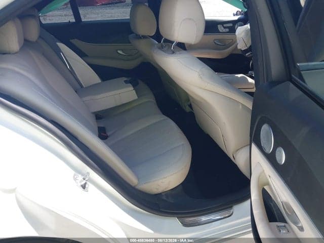 2017 MERCEDES-BENZ E 300 8