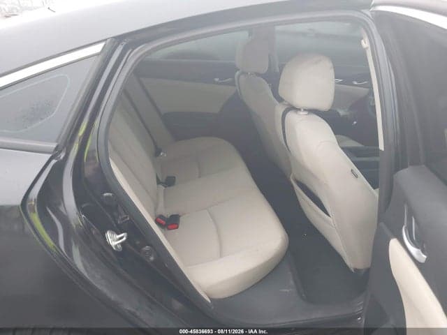 2018 HONDA CIVIC EX 8