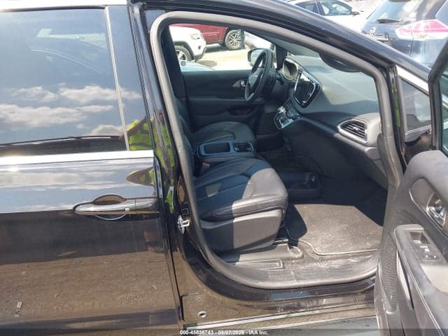 2026 CHRYSLER PACIFICA SELECT 5