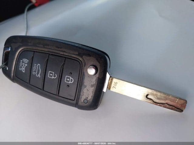 2020 HYUNDAI ACCENT SE 11