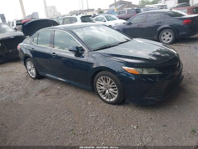 2018 TOYOTA CAMRY XLE V6 - 1