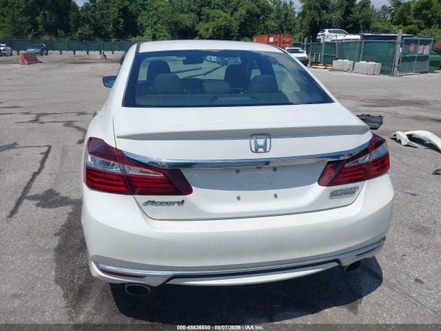 2017 HONDA ACCORD SPORT SE 17