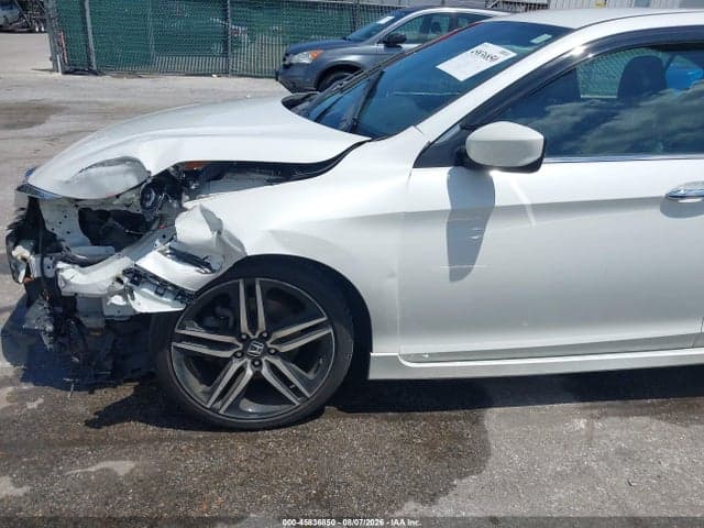 2017 HONDA ACCORD SPORT SE 19