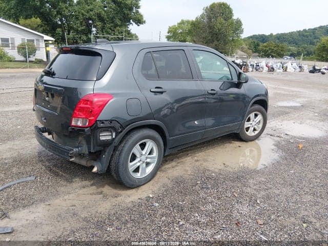 2019 CHEVROLET TRAX LS 4