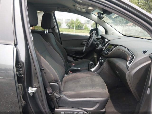 2019 CHEVROLET TRAX LS 5