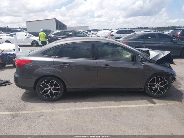 2017 FORD FOCUS SEL 14