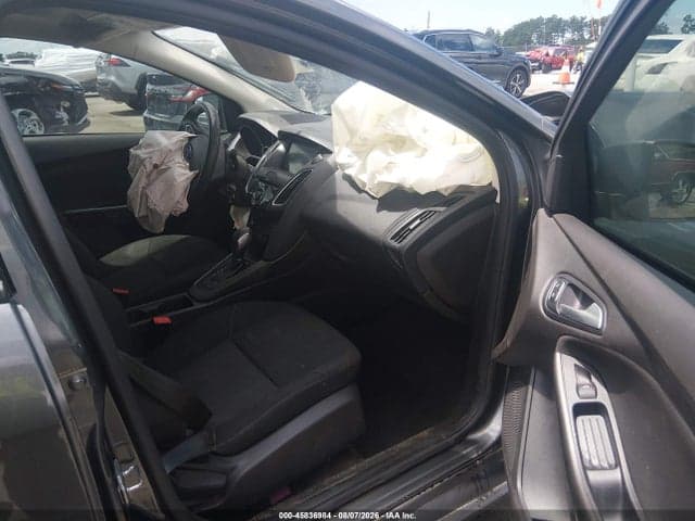 2017 FORD FOCUS SEL 5