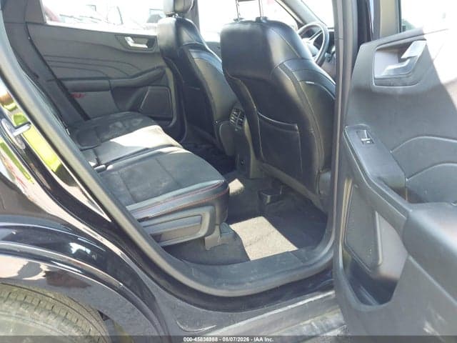 2024 FORD ESCAPE ST-LINE 8
