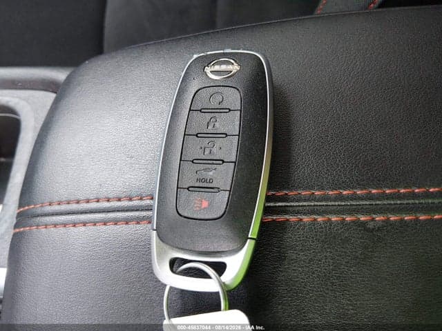 2025 NISSAN SENTRA SR 11