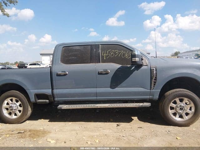 2019 FORD F-250 LARIAT 14