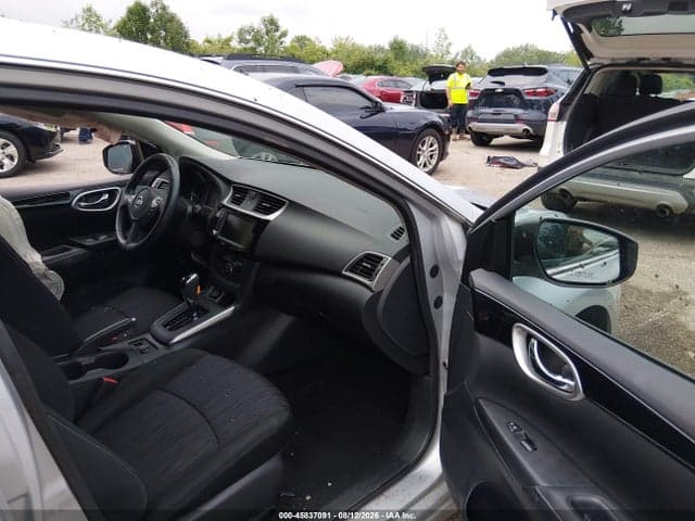 2019 NISSAN SENTRA SV 5