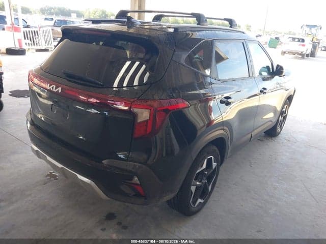 2025 KIA SELTOS S 4