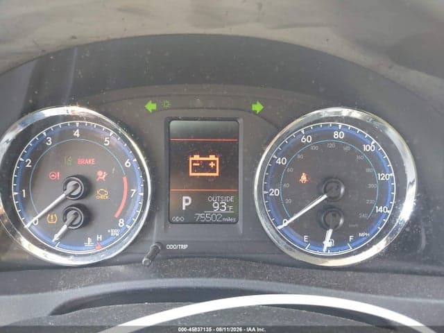 2019 TOYOTA COROLLA LE 7