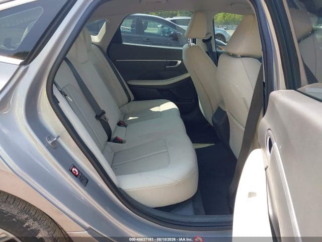 2023 HYUNDAI SONATA SE 8