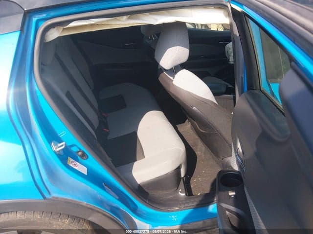 2019 TOYOTA C-HR XLE 8