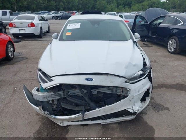 2019 FORD FUSION SEL 13