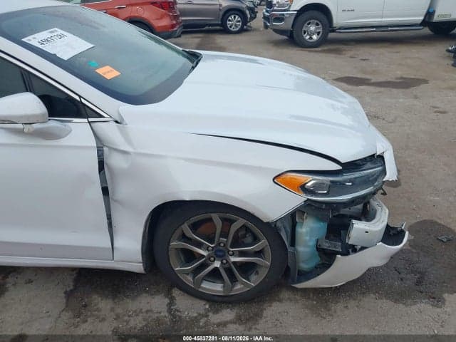 2019 FORD FUSION SEL 18