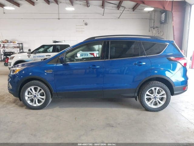 2018 FORD ESCAPE SE 18