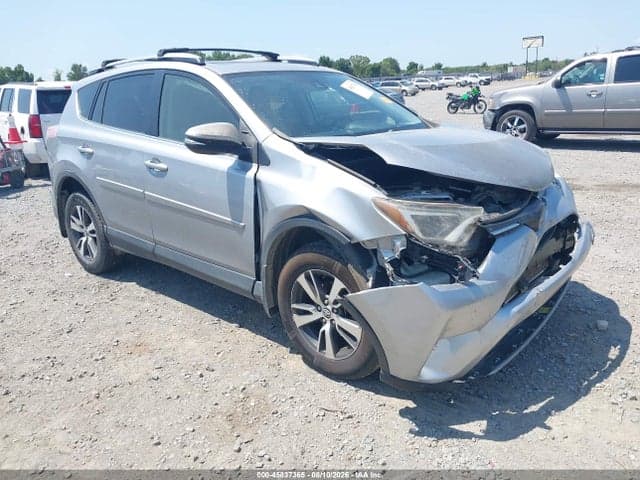 2018 TOYOTA RAV4 XLE 1