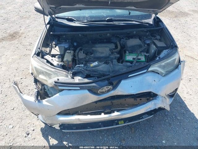 2018 TOYOTA RAV4 XLE 10