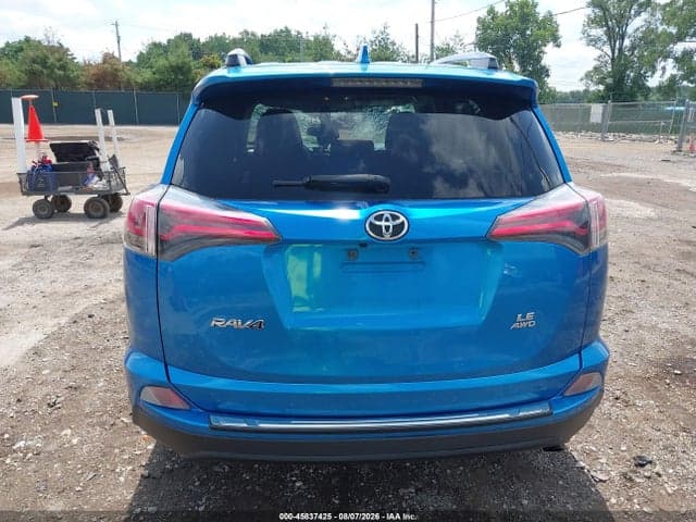 2017 TOYOTA RAV4 LE 17
