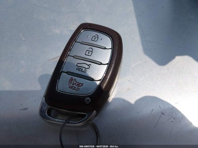 2017 HYUNDAI ELANTRA SE 11