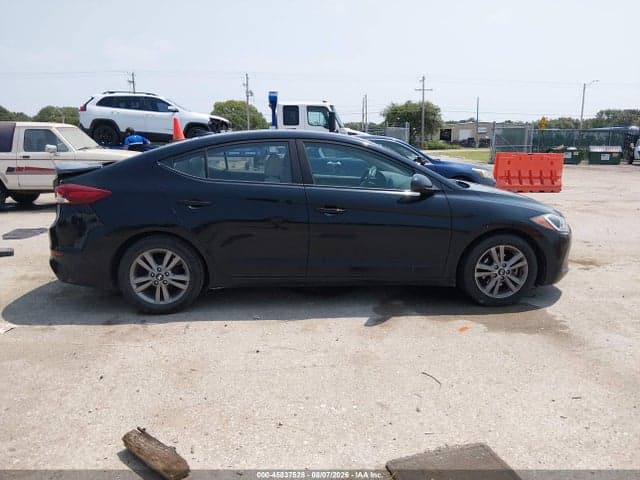 2017 HYUNDAI ELANTRA SE 13