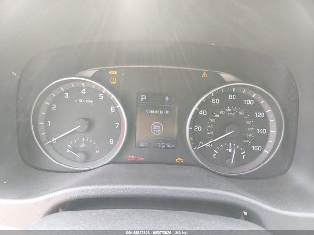 2017 HYUNDAI ELANTRA SE 7