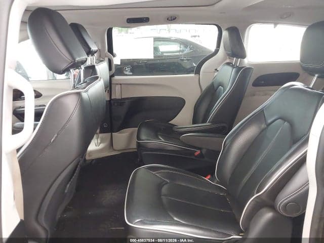 2022 CHRYSLER PACIFICA HYBRID LIMITED 8