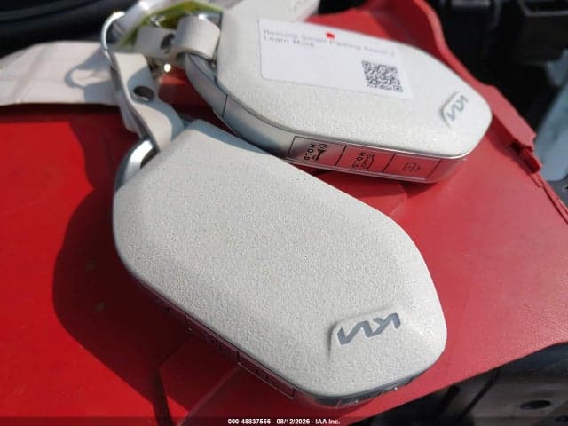 2026 KIA EV9 WIND 11