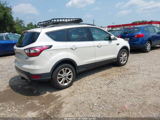 2018 FORD ESCAPE SEL 4