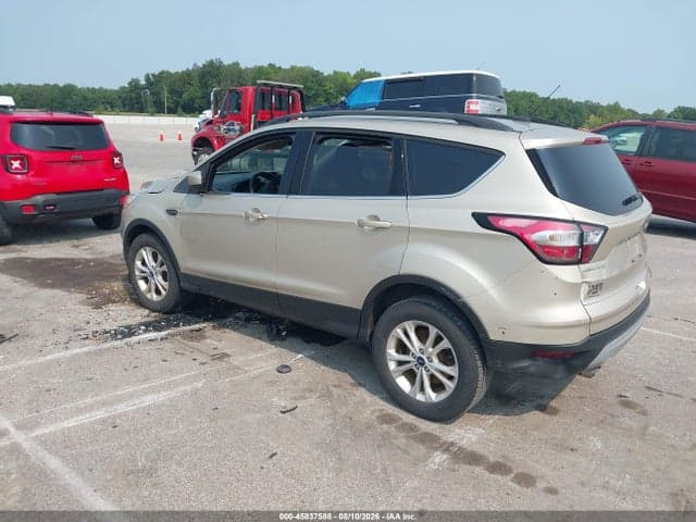 2018 FORD ESCAPE SE 3