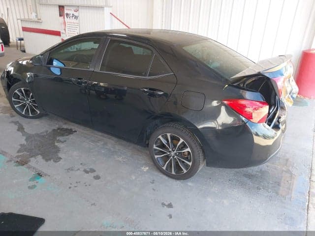 2017 TOYOTA COROLLA SE 3