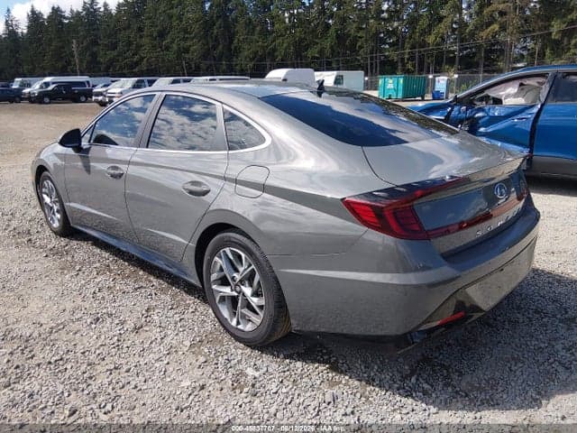 2023 HYUNDAI SONATA SEL 3