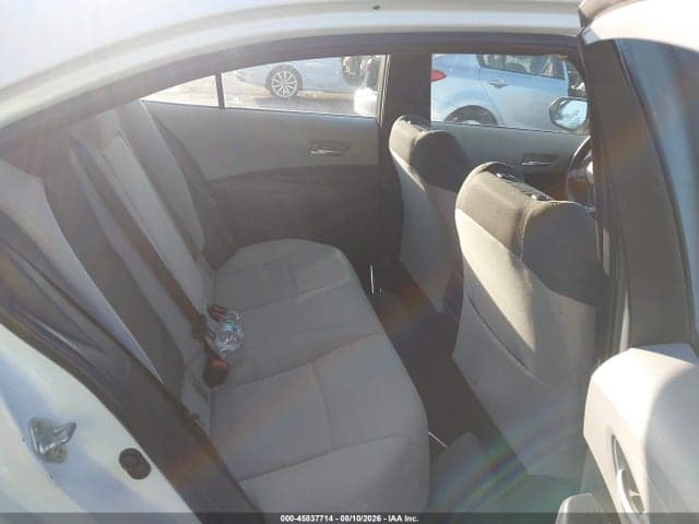 2021 TOYOTA COROLLA LE 8