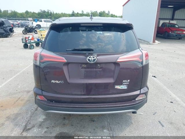 2018 TOYOTA RAV4 XLE 15