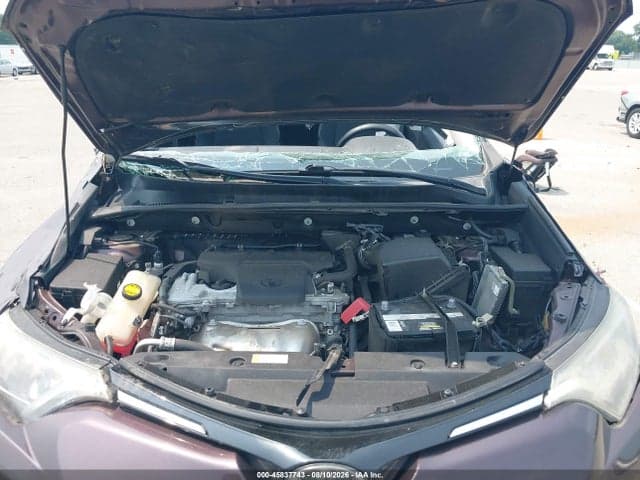 2018 TOYOTA RAV4 XLE 10