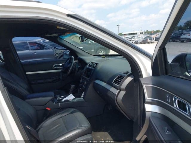 2017 FORD EXPLORER XLT 5