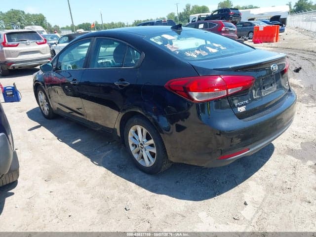 2017 KIA FORTE S 3