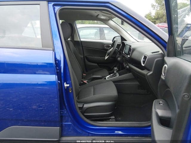 2022 HYUNDAI VENUE SE 5