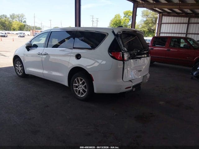 2023 CHRYSLER VOYAGER LX 3