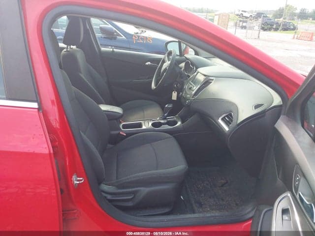 2017 CHEVROLET CRUZE LT AUTO 5
