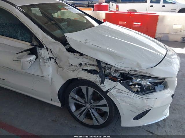 2017 MERCEDES-BENZ CLA 250 6