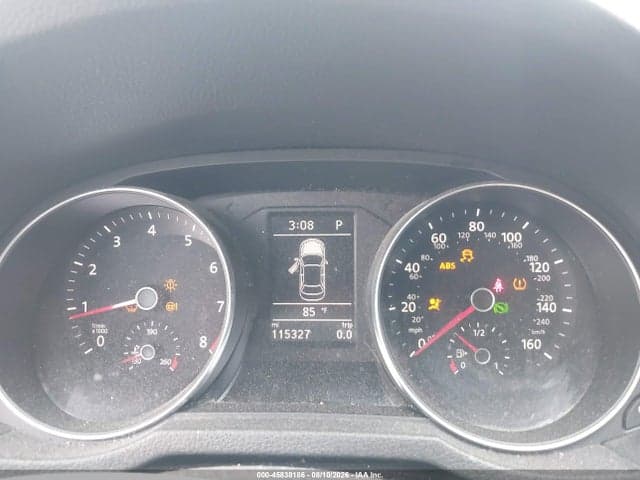 2017 VOLKSWAGEN PASSAT 1.8T S 7